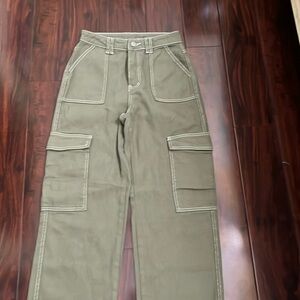 SHEIN size xs olive green Dickie style pants